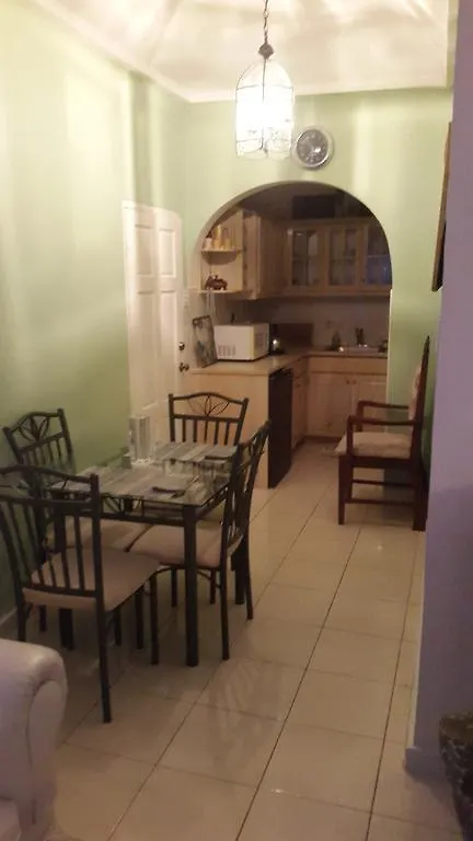 Pensjonat Kingston Studio Apartment